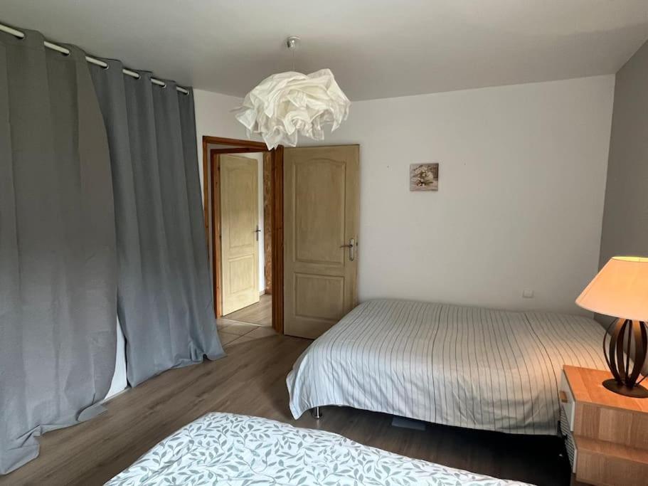 Appartement 5 Personnes Avec Espace Plein Air Saint-Maurice-sur-Moselle Exterior photo